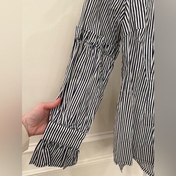 NWT Neiman Marcus Striped Button-Up Shirt - Picture 2 of 6